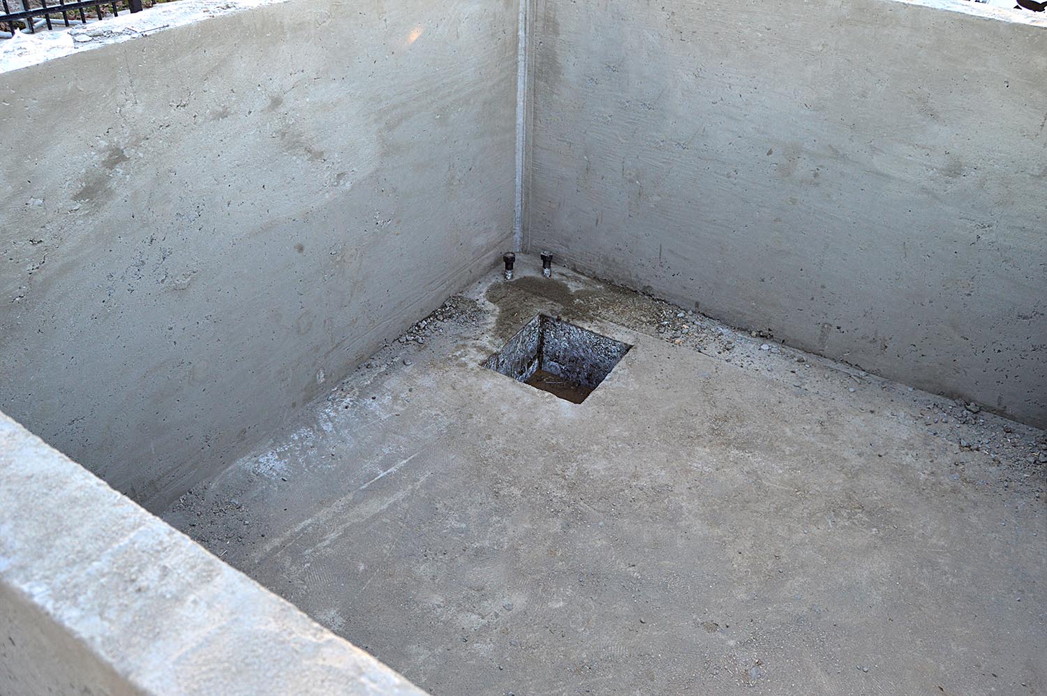 sump pit in elevator shaft