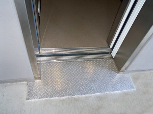 This aluminum plate is a great threshold for the Phoenix Modular Elevator.